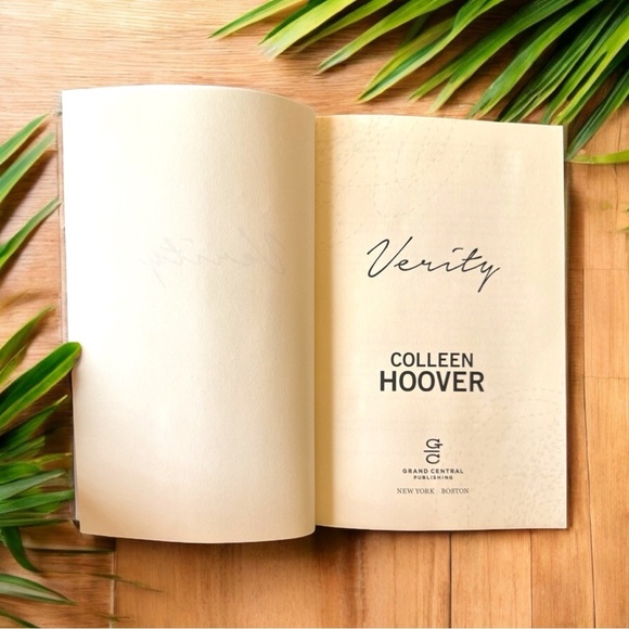 Verity by Colleen Hoover | Romantic Thriller Paperback - Picture 6 of 9
